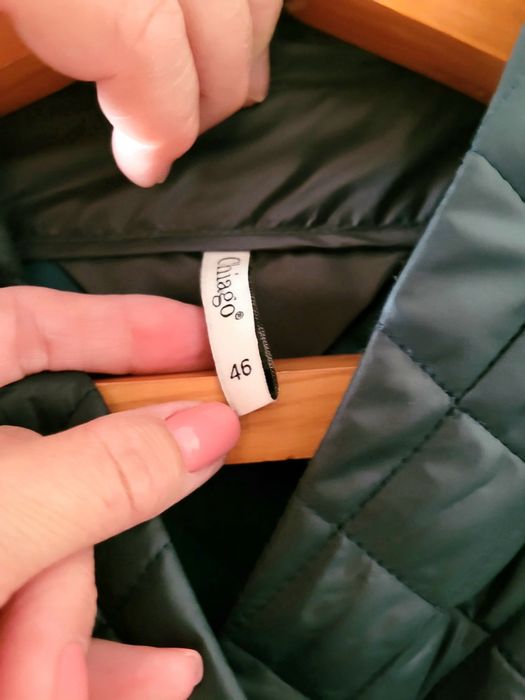 Красивое болоньевое пальто