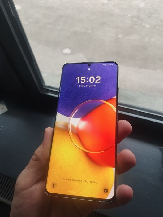 Samsung a82 flagman