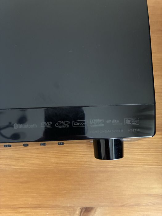 Samsung HT-Z310 blu ray home cinema ( домашно кино )