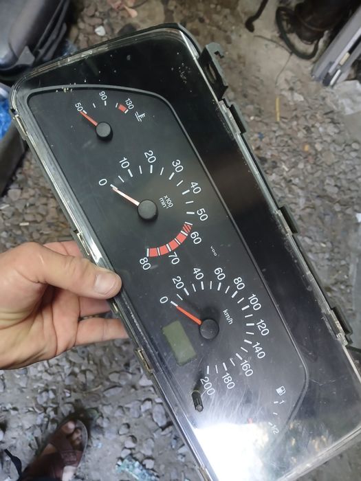 Продам запчаст на ваз 2110 и ваз 2109