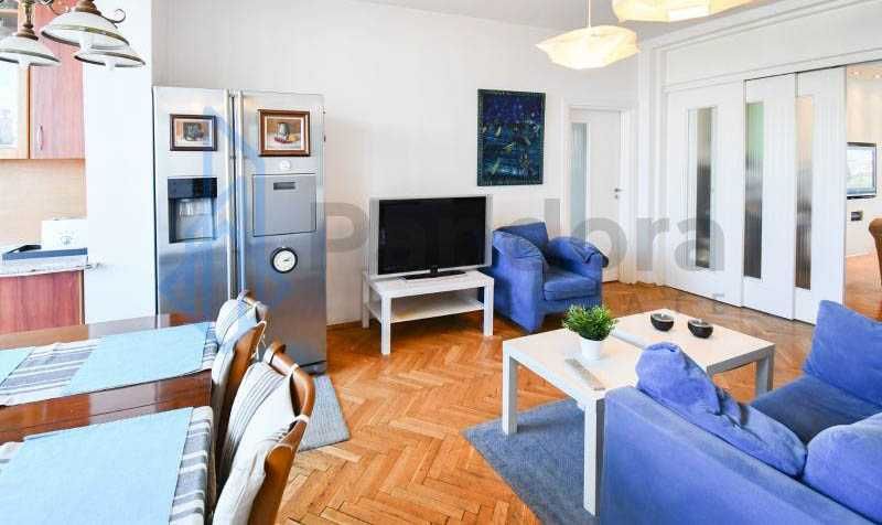 Четиристаен апартамент под наем в кв. Оборище