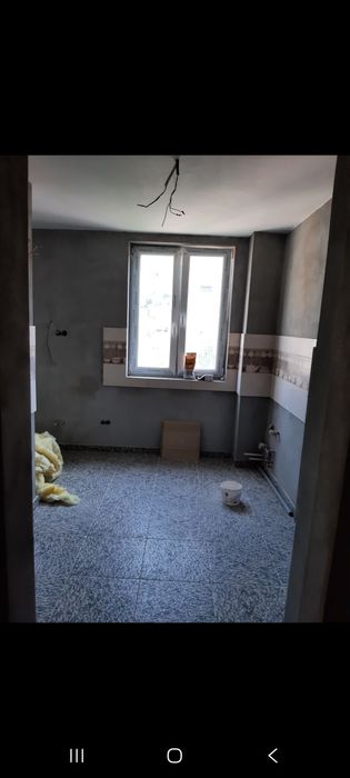 Apartament 4camere +balcon mare vedere spre Măgură