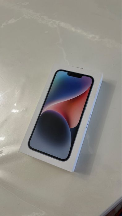 iPhone 14 в хорошем состояние