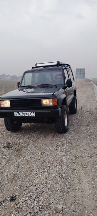 Автомобиль исузу труппер