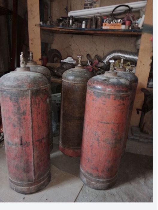 Продаются газовые баллоны