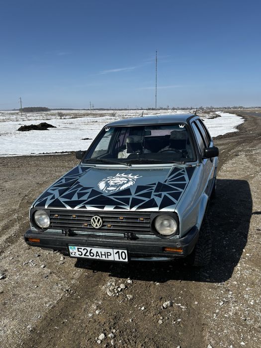 Volkswagen Golf 2