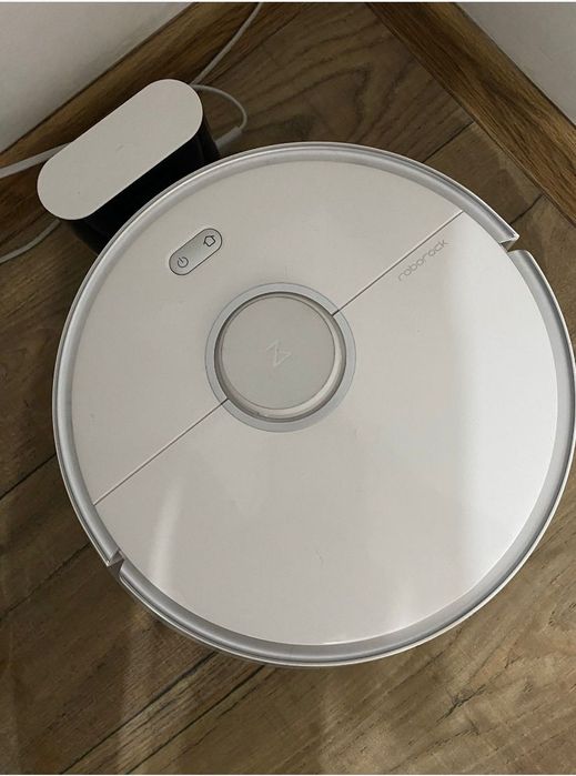 Продам робот-пылесос   Roborock S5 Max