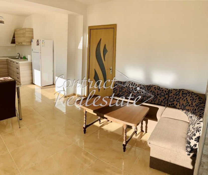 Дава се под наем Двустаен апартамент в Варна, Левски - 77 кв.м за 346.8 € - Снимка #2