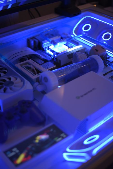 Компьютер в столе Ryzen 7+ Rtx 4070ti