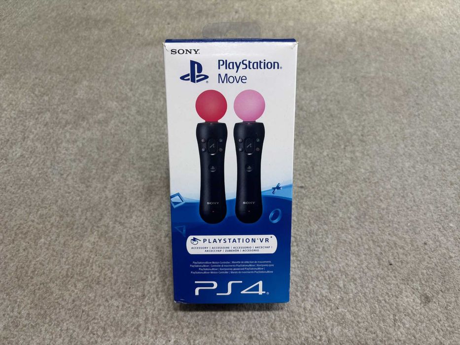 PS4 Slim 500GB + PSVR + Move + 2 Controllers + 8 Games AAA Bundle