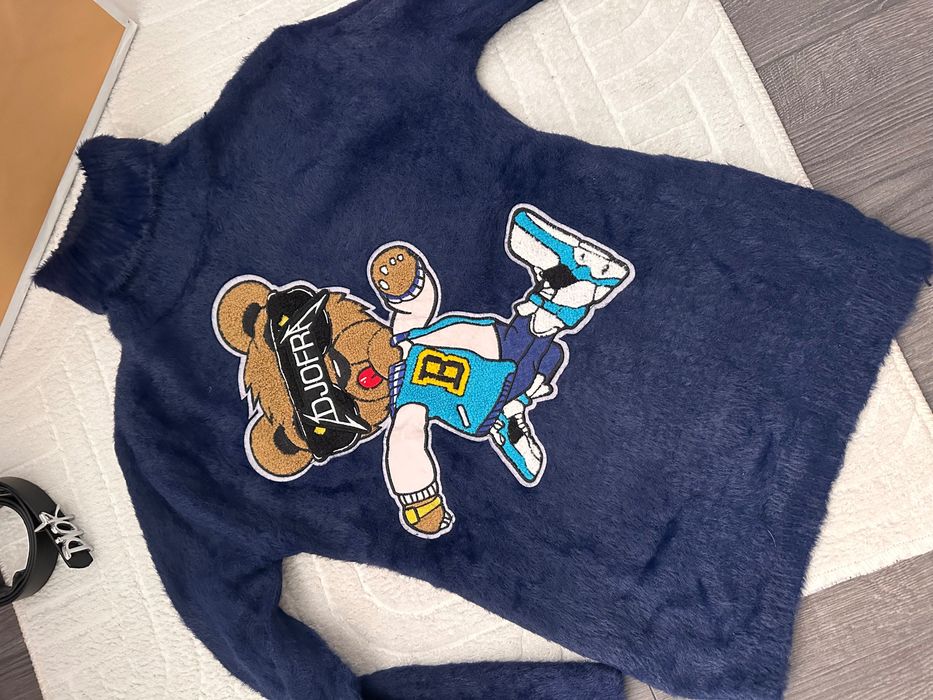 Дамски плетени пуловери HM , Джофра