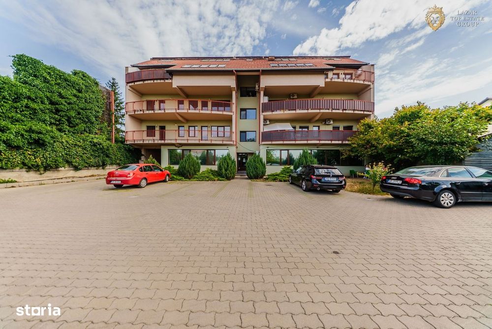 Apartament 3 camere de vânzare – Pârneava