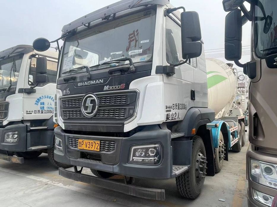 Продаются новые миксеры Shacman 2025 года выпуска