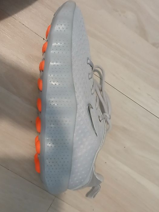 Маратонки NIKE Mind002 Супер Евтино