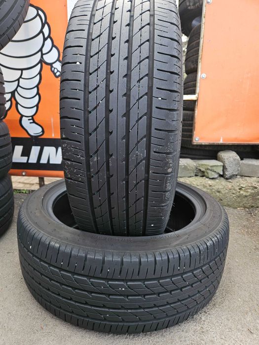 2бр 215/45/17 TOYO 7мм грайфер дот:21г - - -