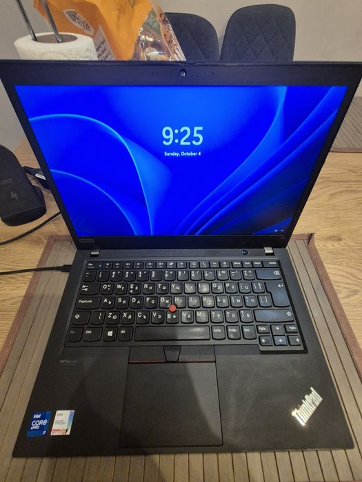 Лаптоп Lenono T14 Gen2 i7 с гаранция