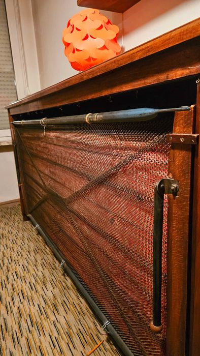 Масивно дървено легло