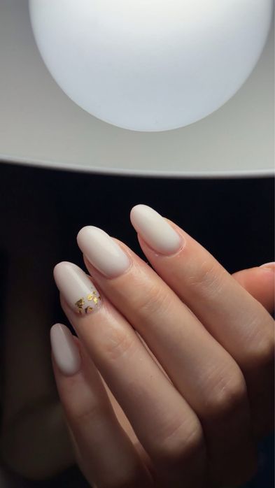 Unghii cu gel Cosmina