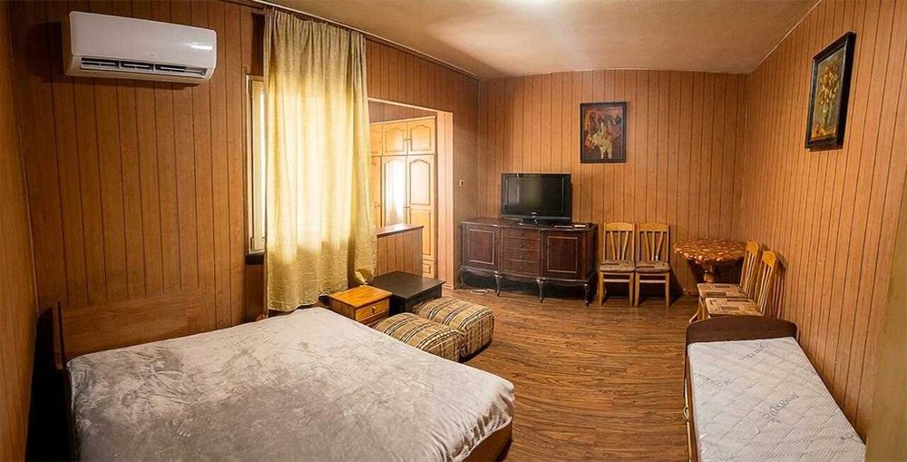 Дава се под наем Едностаен апартамент в Пловдив, Тракия - 38 кв.м за 298.86 € - Снимка #2