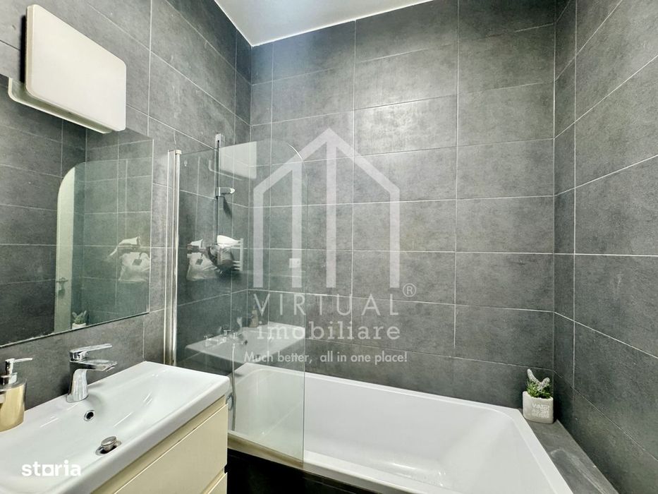 Penthouse cu 3 camere, 75mp utili+terasa 80mp, bloc cu lift, parcare