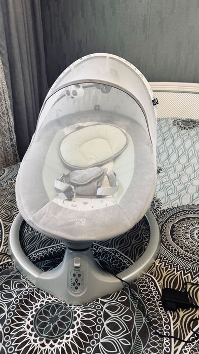 Електрическа люлка Ari ментов