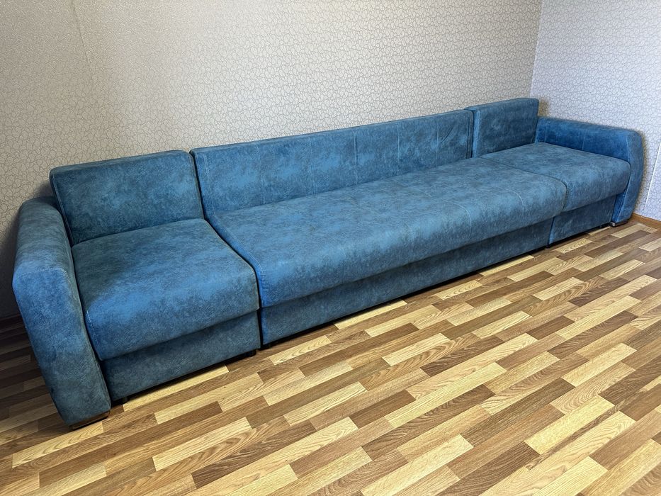 Продам диван 4 метра