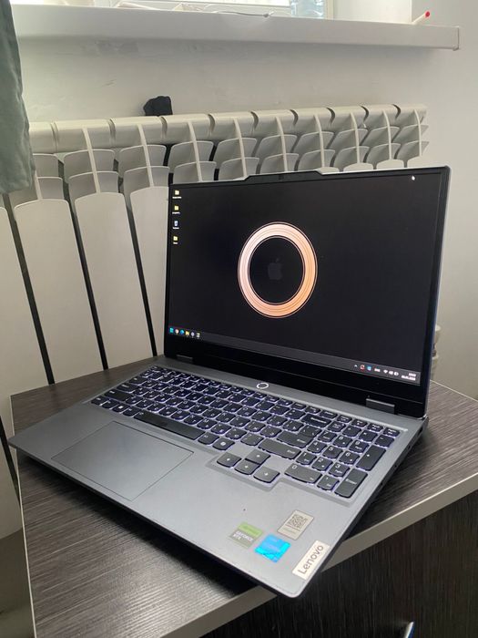 ноутбук Lenovo LOQ
