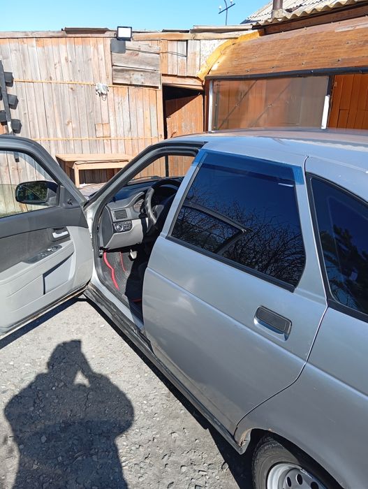 Продам авто Приора 2011 год!