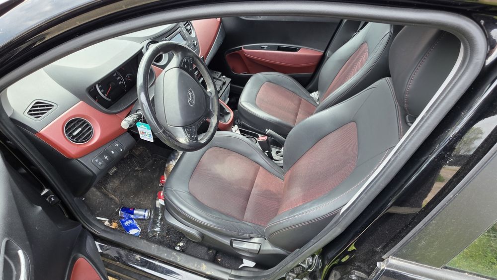 Hyundai i10 1.2i Vertex 2017 На части 75000 км.