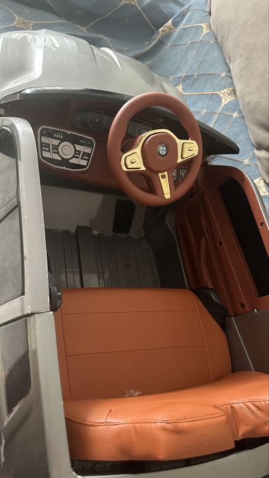 Детская машина в отличном состояние