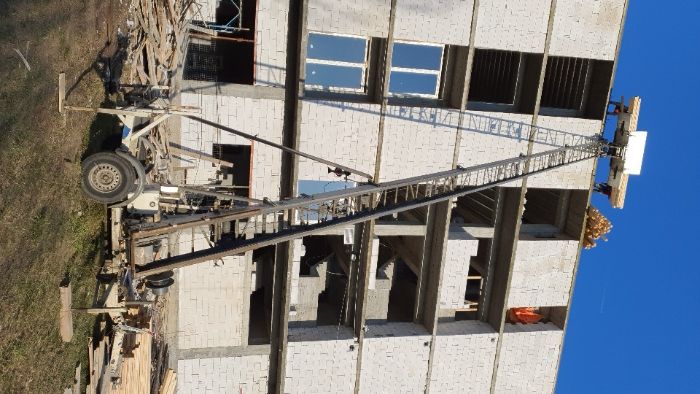 Inchiriez macara-lift mobil exterior