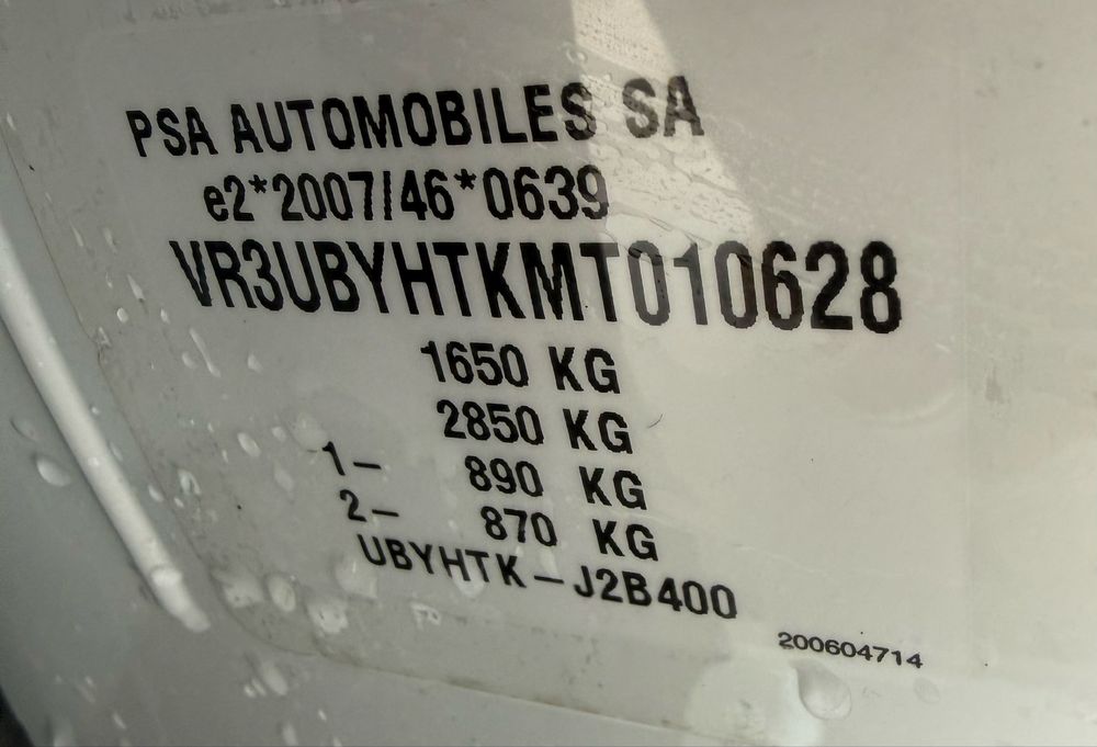 Peugeot 208 1.5d Allure Fab 2021 !