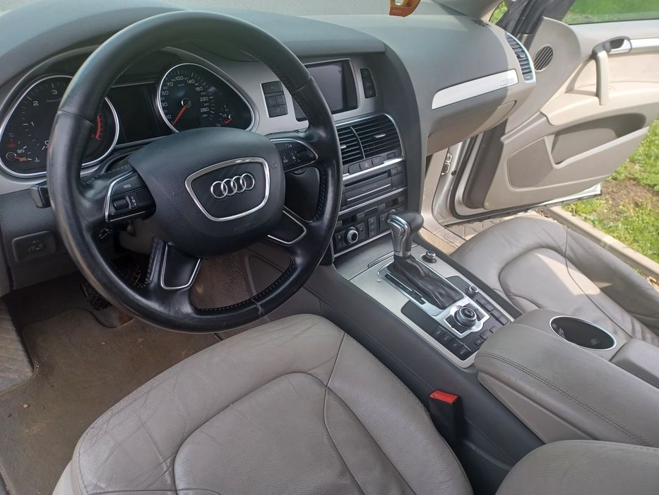 AUDI Q7 2012 — imagine 3