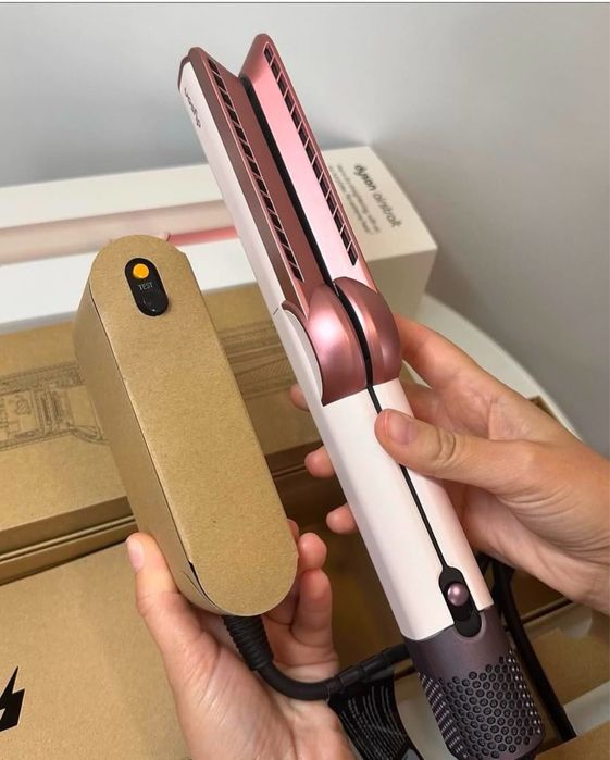 Dyson Airstrait — выпрямитель для волос