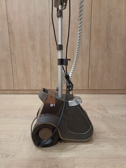 Продам отпариватель Rowenta