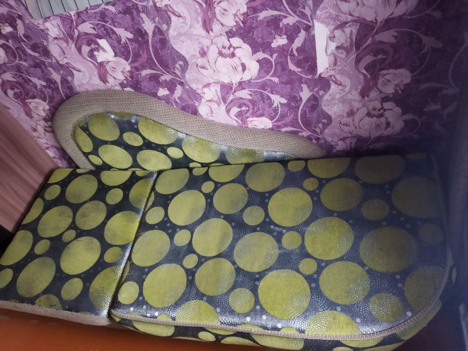 Продам мини диван