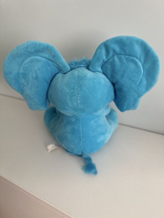 Elefant Noriel Cucu bau