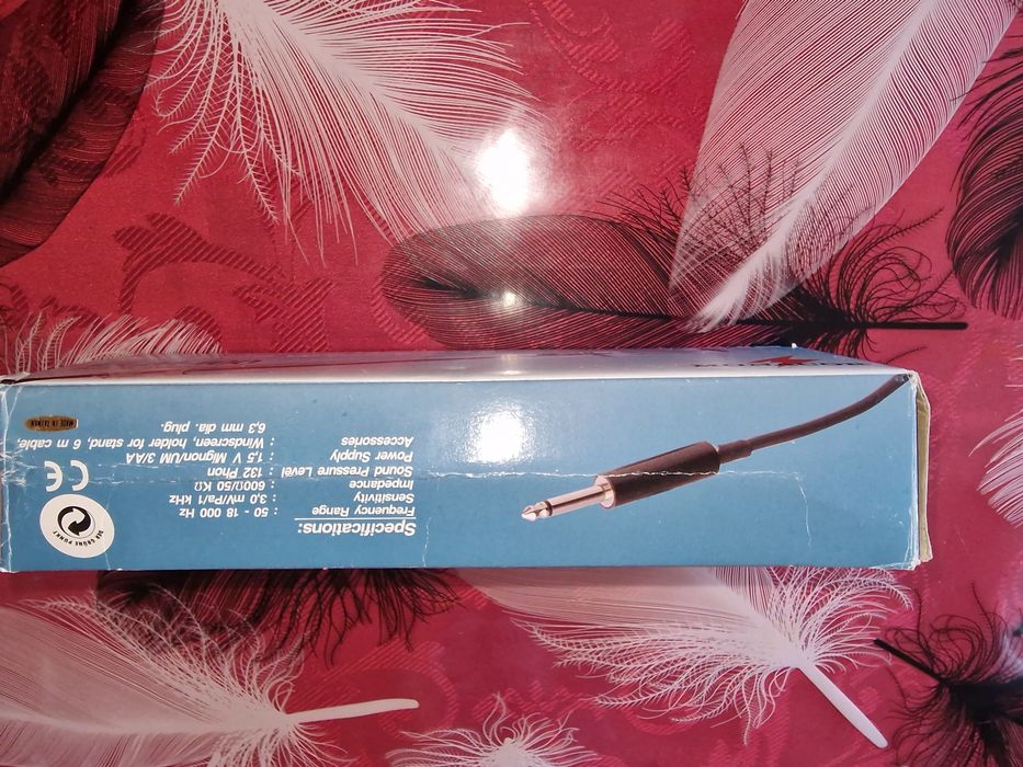 Microfon profesional  monacor