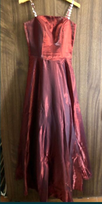 платья нарядные летние вечерние