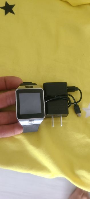 Ceas smart cu camera!