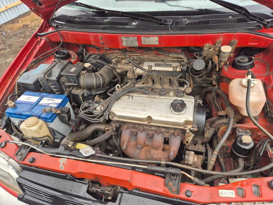 Продам машину митсубиси