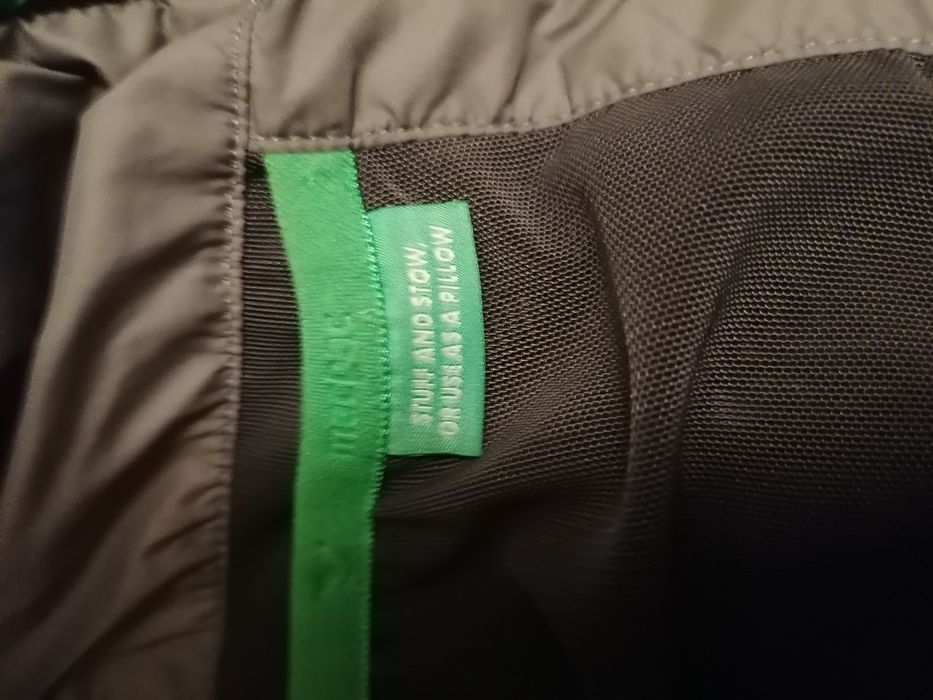 Geaca MacPac Australiana