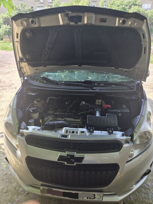 Спарк сотилади  3 позиция