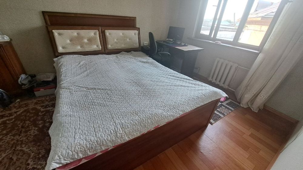 Двуспальная кровать недорого