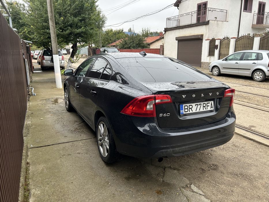 VOLVO S60 2013 — imagine 3