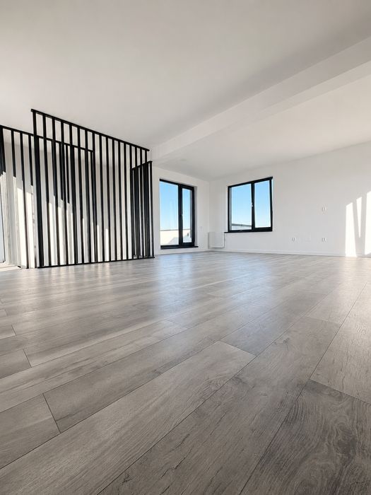 De vanzare casa tip duplex