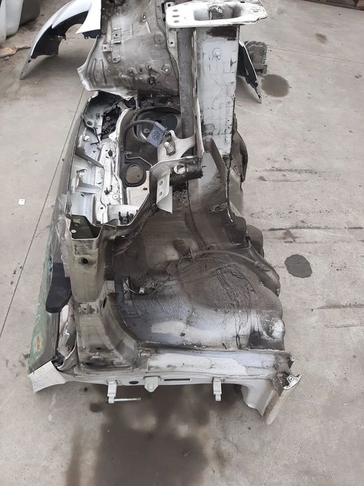 lonjeron  dreapta fata skoda fabia 3 nj3 break