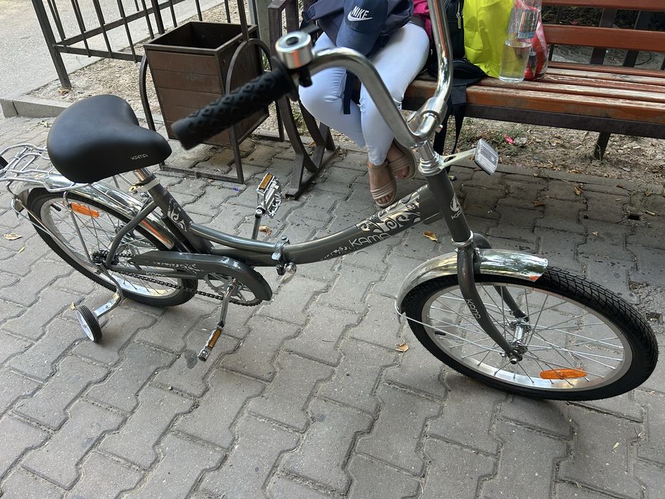 Велосипед новый для возвраста от 9 до 14лет Кама