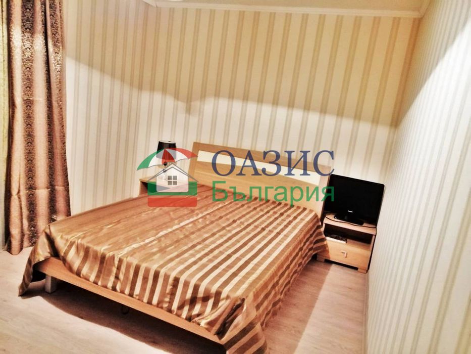 Къща с. Кошарица, България 445 кв. м., върху парцел 1146 кв. м., цена 495 000 евро