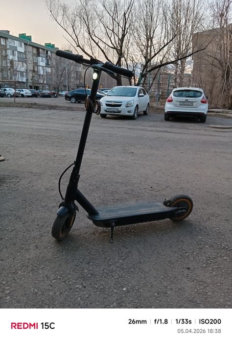 Продам электросамокат nainbot